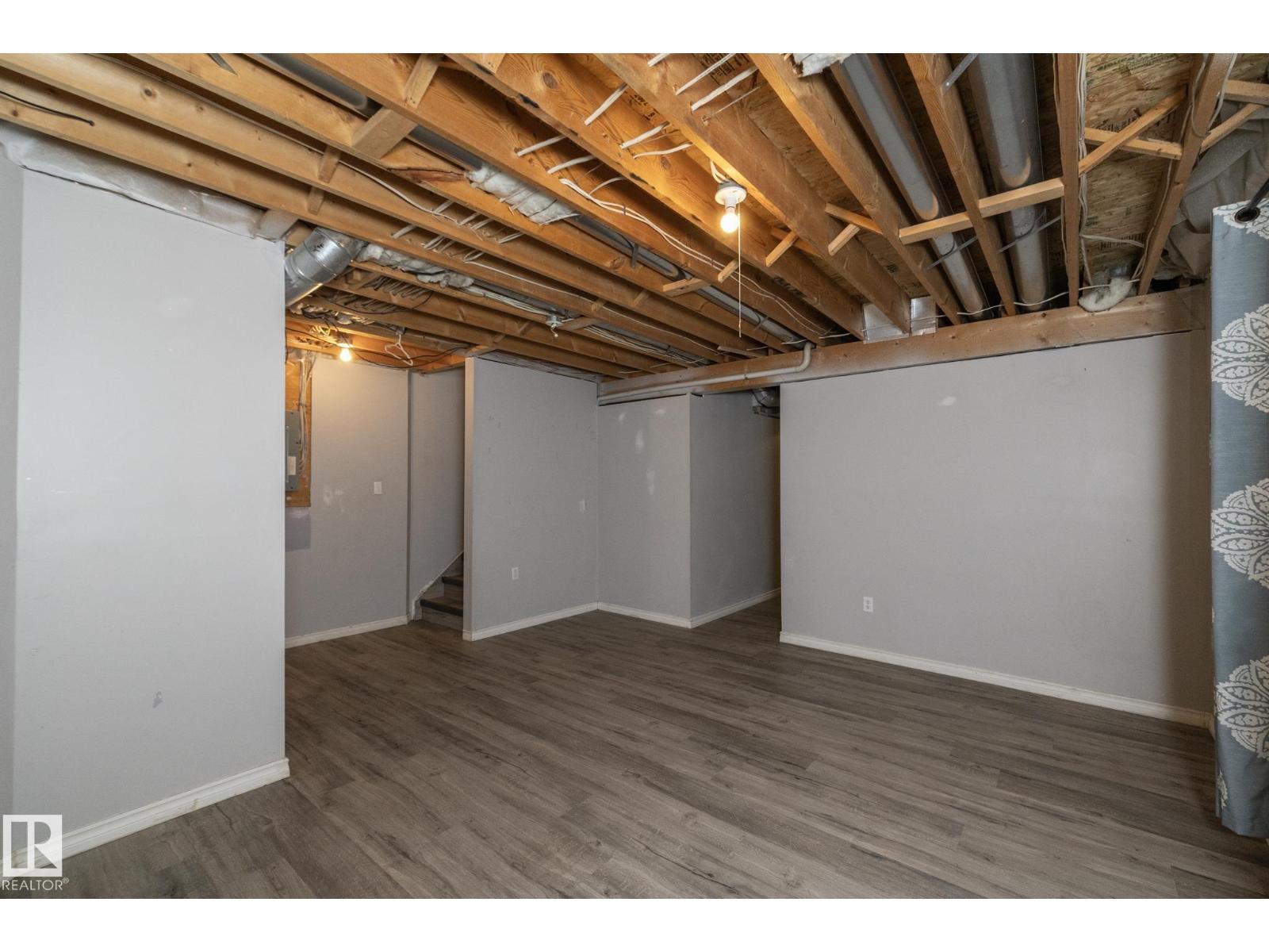 137 MICHIGAN ST - Image 42