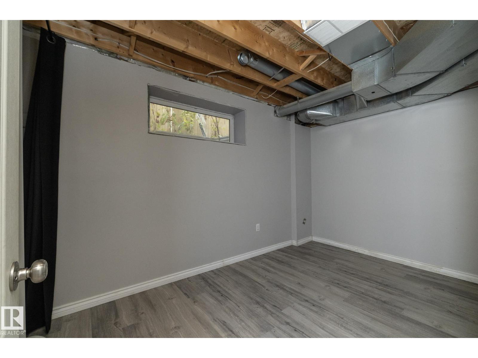 137 MICHIGAN ST - 46