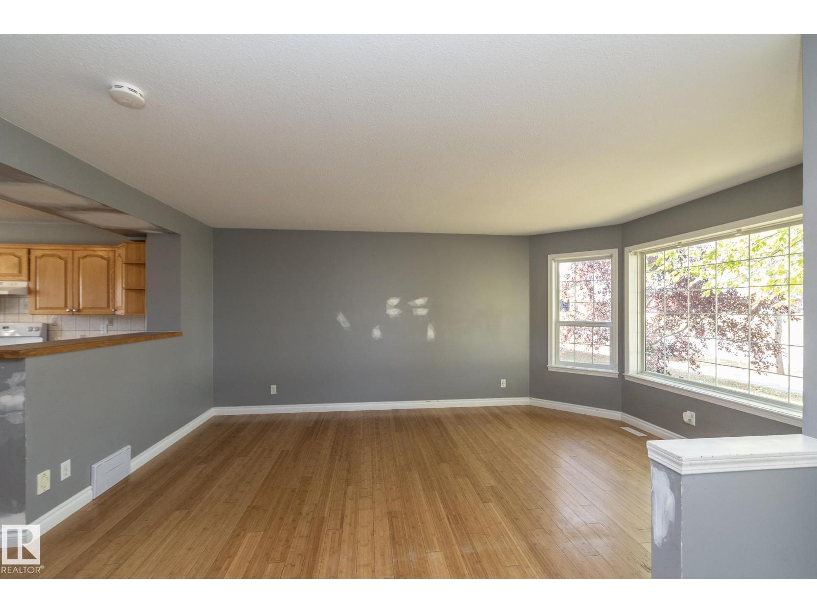 137 MICHIGAN ST - 8