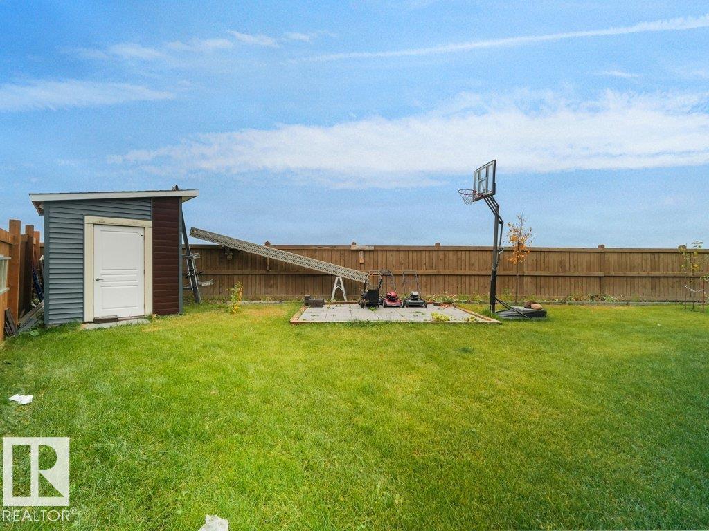 17940 59 ST NW - 64