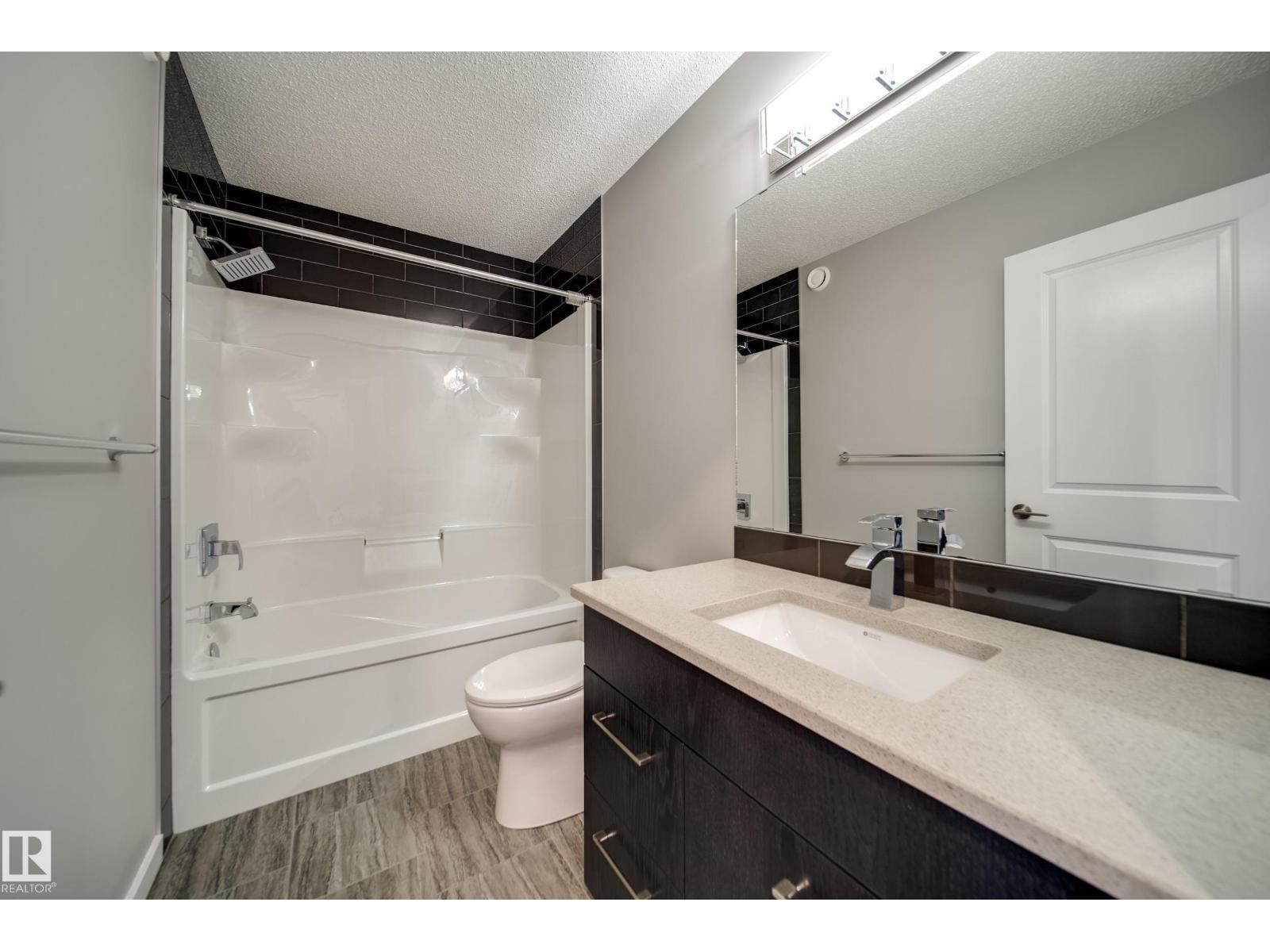 15927 13 AV SW - 39