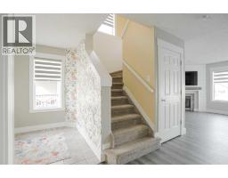 4pc Bathroom - 213 Parry Crescent, Fort Mcmurray, AB T9K2T5 Photo 6