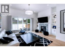 1906 43 Avenue SW - photo 11