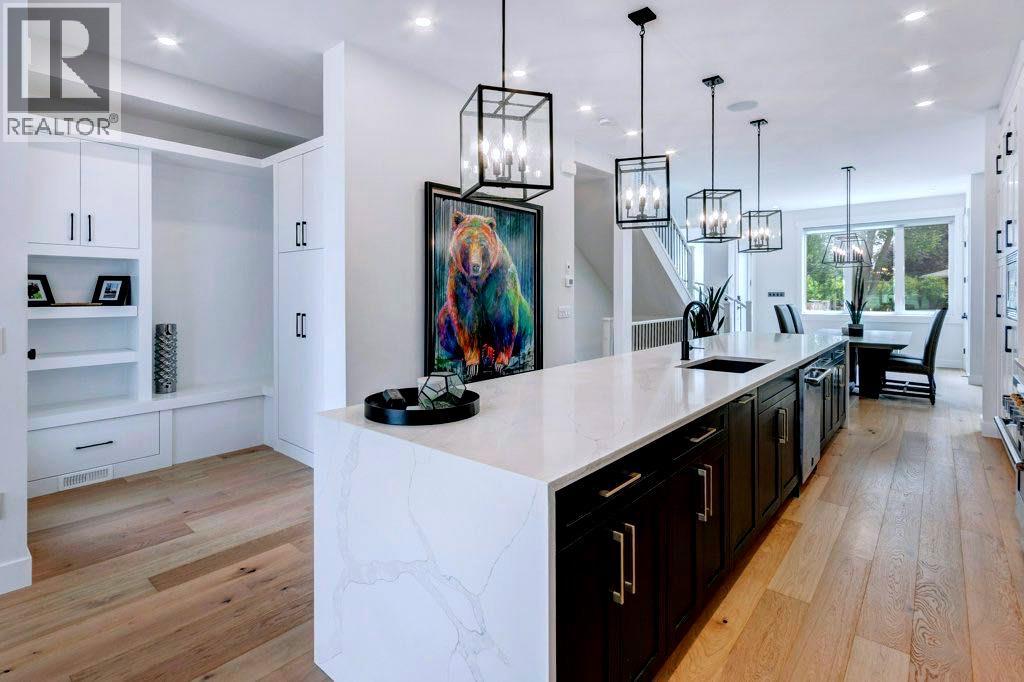 1906 43 Avenue SW, Altadore