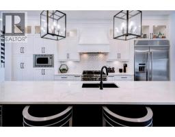 1906 43 Avenue SW - photo 10