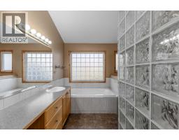 118 Gleneagles View, Cochrane, AB T4C1P3 Photo 24