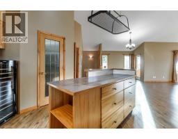 118 Gleneagles View, Cochrane, AB T4C1P3 Photo 17