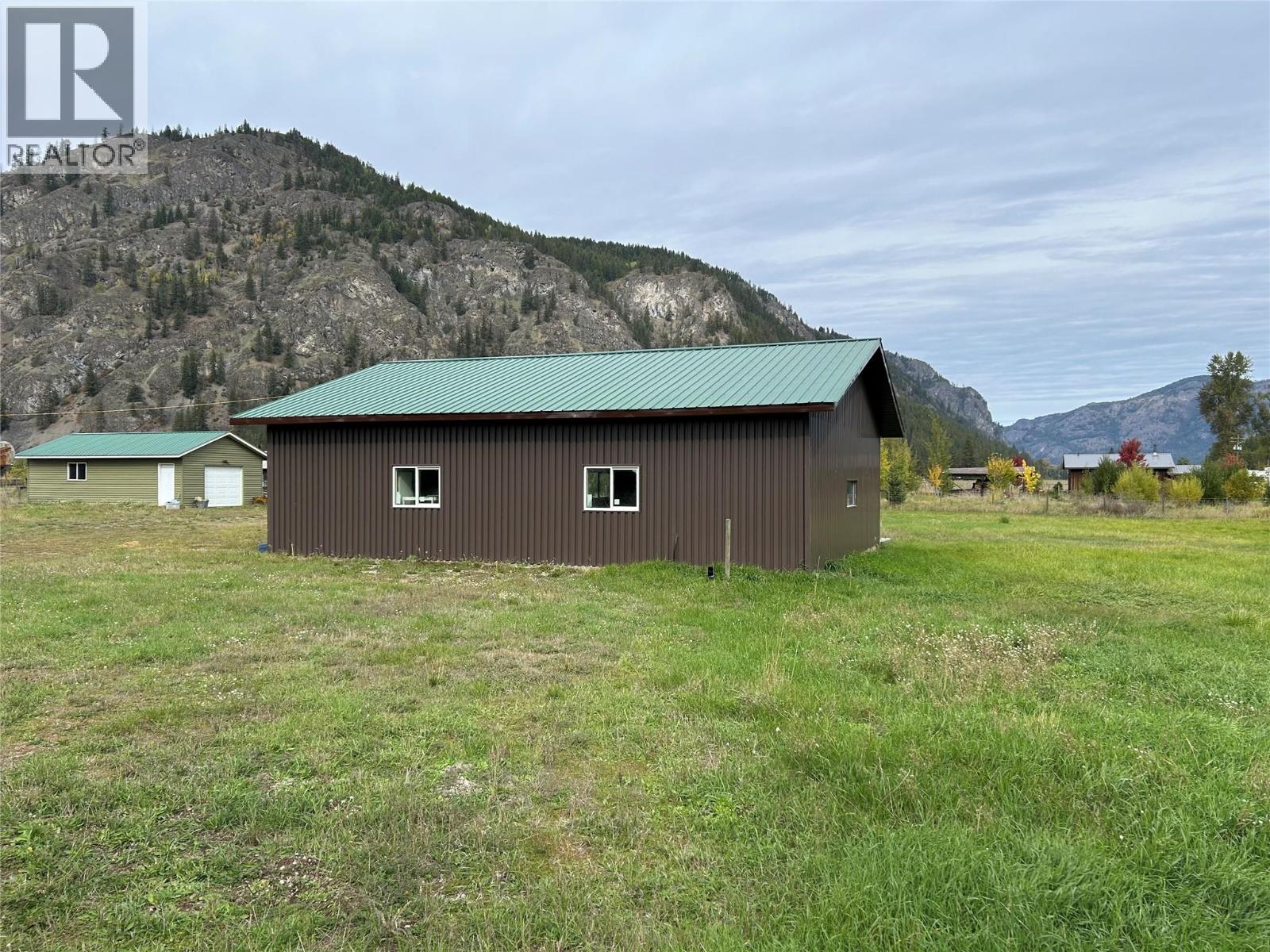  12255 BROWN CREEK NORTH Road, Grand Forks - Image 1