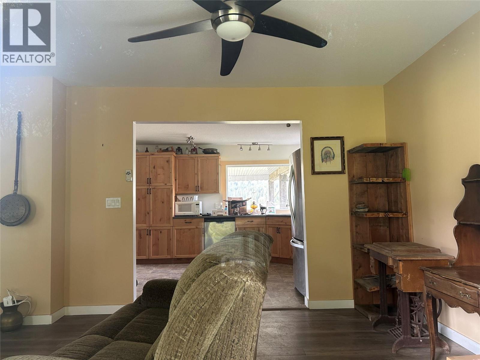  12255 BROWN CREEK NORTH Road, Grand Forks - Image 1