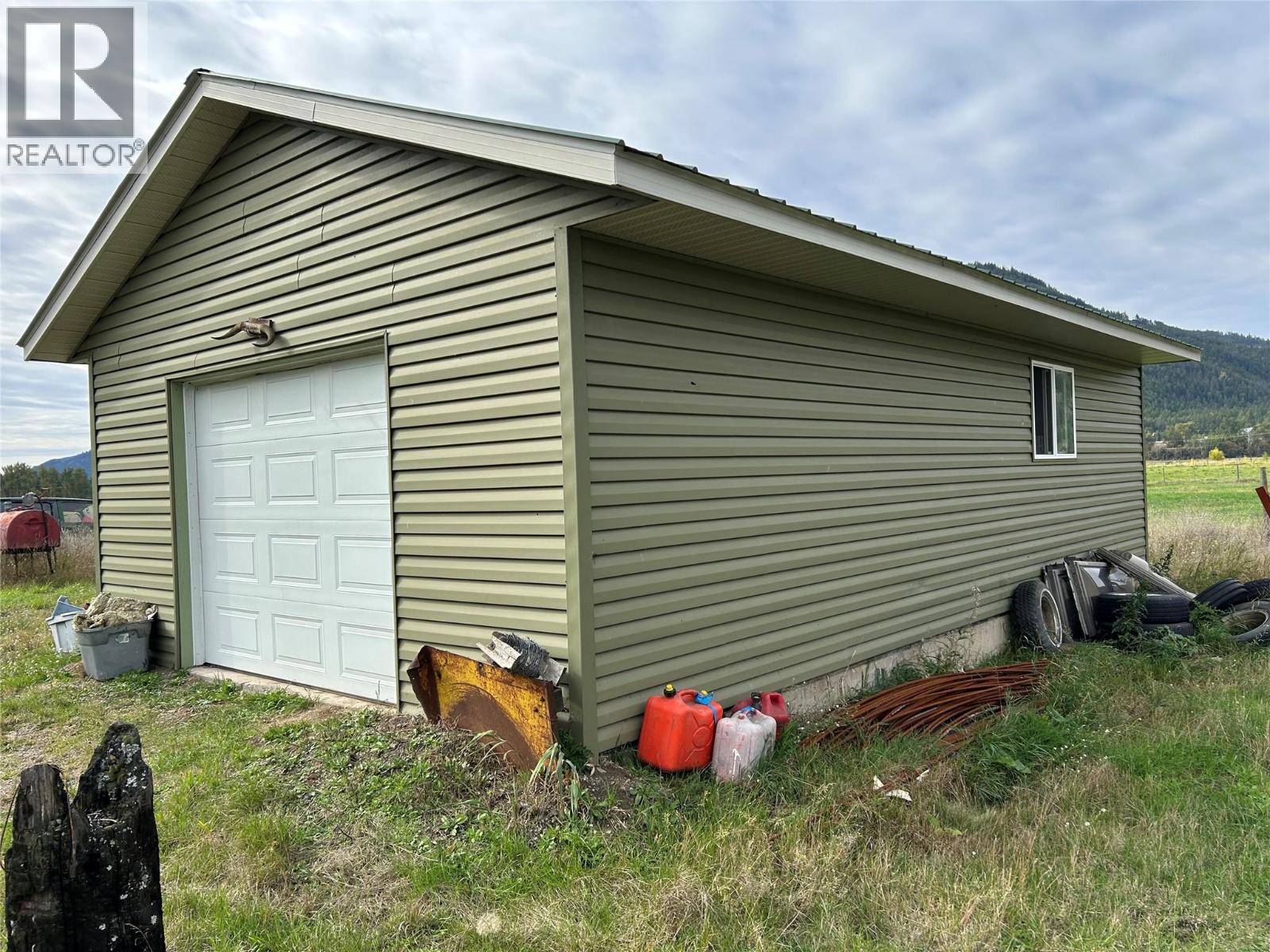  12255 BROWN CREEK NORTH Road, Grand Forks - Image 1