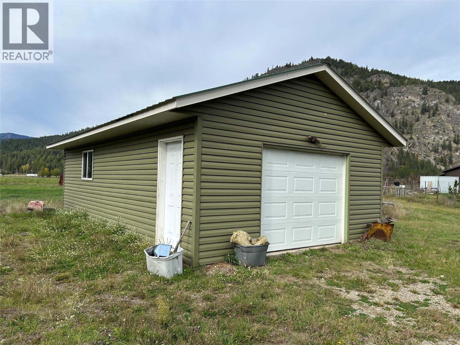  12255 BROWN CREEK NORTH Road, Grand Forks - Image 1