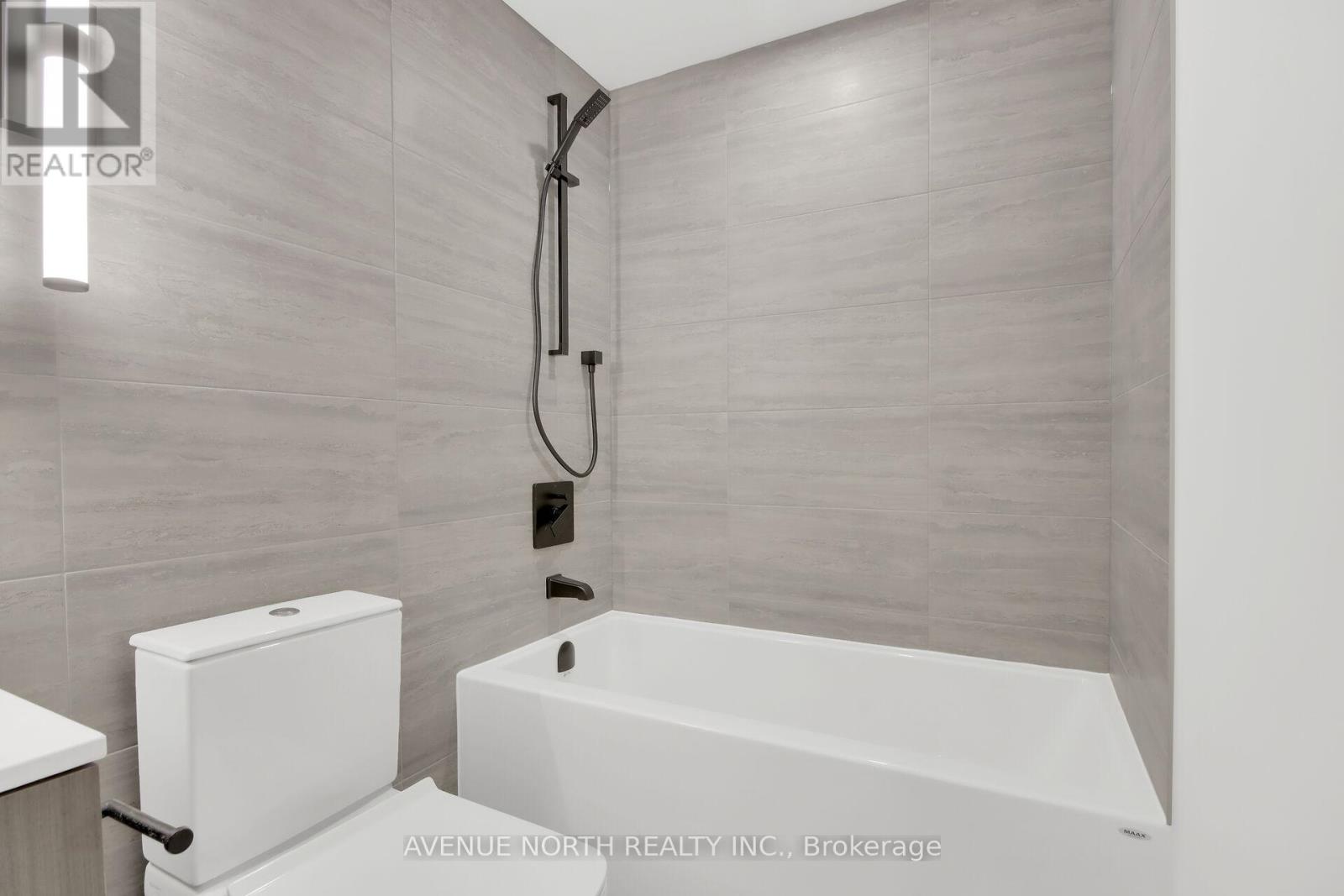 10 James Street — photo 22