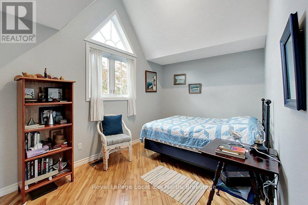 #2 83 VICTORIA STREET - 17
