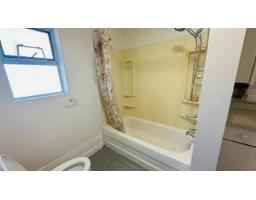 12666 114 Avenue, Surrey, BC V3V3N9 Photo 8