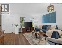 223 Elgin Point SE - photo 7