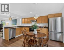 223 Elgin Point SE - photo 11