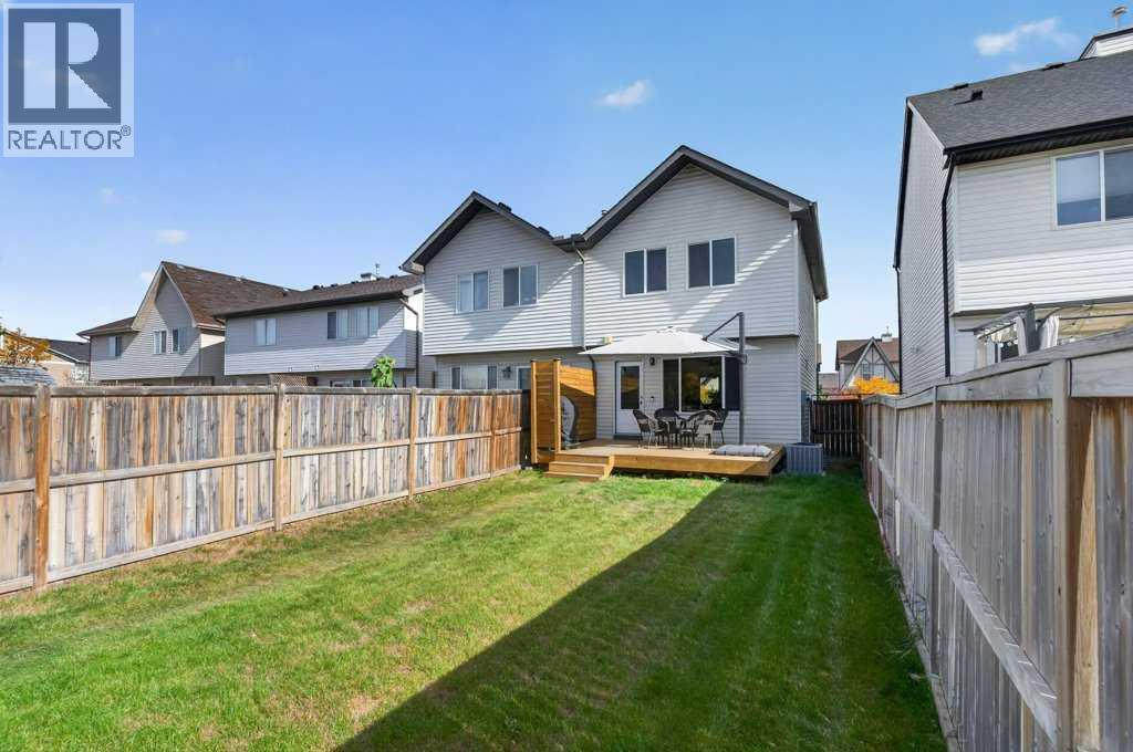 223 Elgin Point SE - Image 37