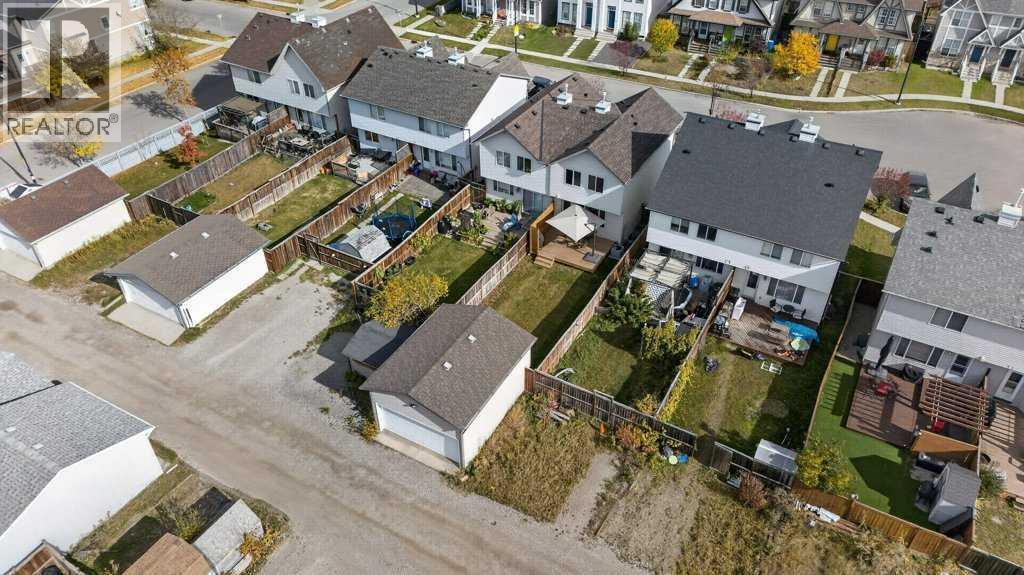 223 Elgin Point SE - Image 42