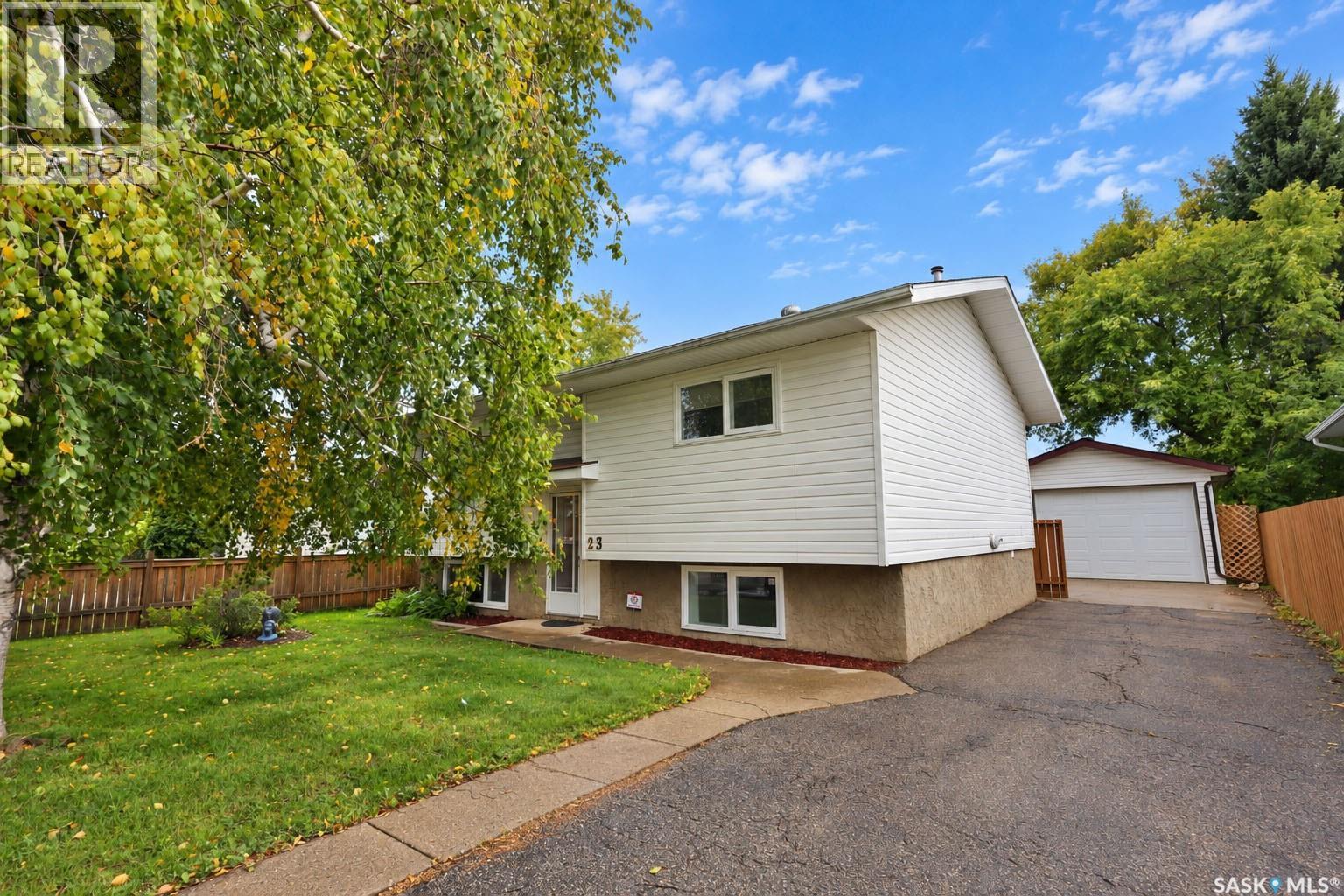 23 Berezowsky DRIVE, Prince Albert