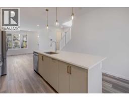 3pc Bathroom - 99 Herron Walk Ne, Calgary, AB T3P2K8 Photo 9