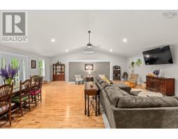 33 Grange Street, Pictou, NS B0K1H0 Photo 15