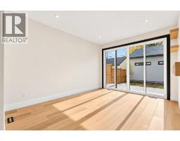 4pc Bathroom - 615 55 Avenue Sw, Calgary, AB T2V0G2 Photo 16