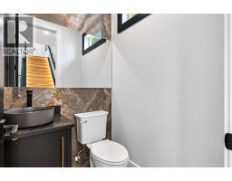Primary Bedroom - 615 55 Avenue Sw, Calgary, AB T2V0G2 Photo 14