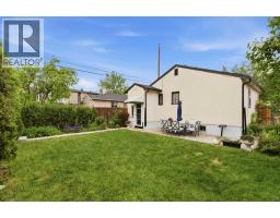 1945 Mountview Crescent NE - photo 19