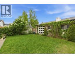 1945 Mountview Crescent NE - photo 2