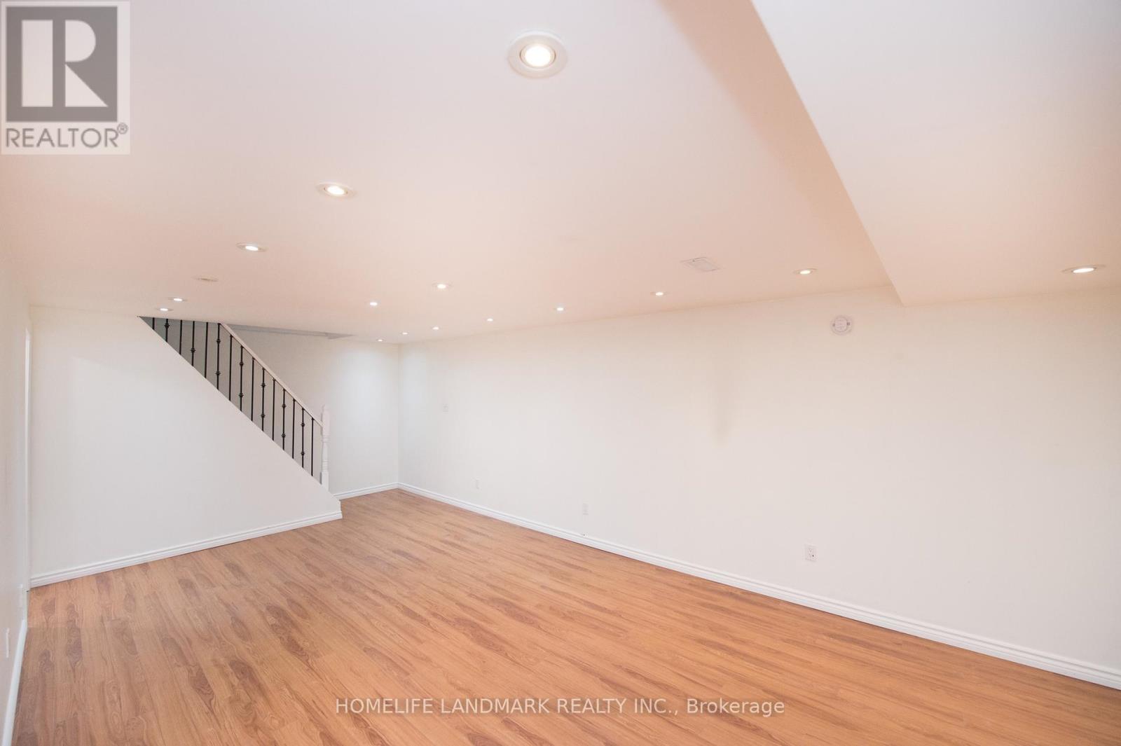 193 CHEBUCTO DRIVE - 32