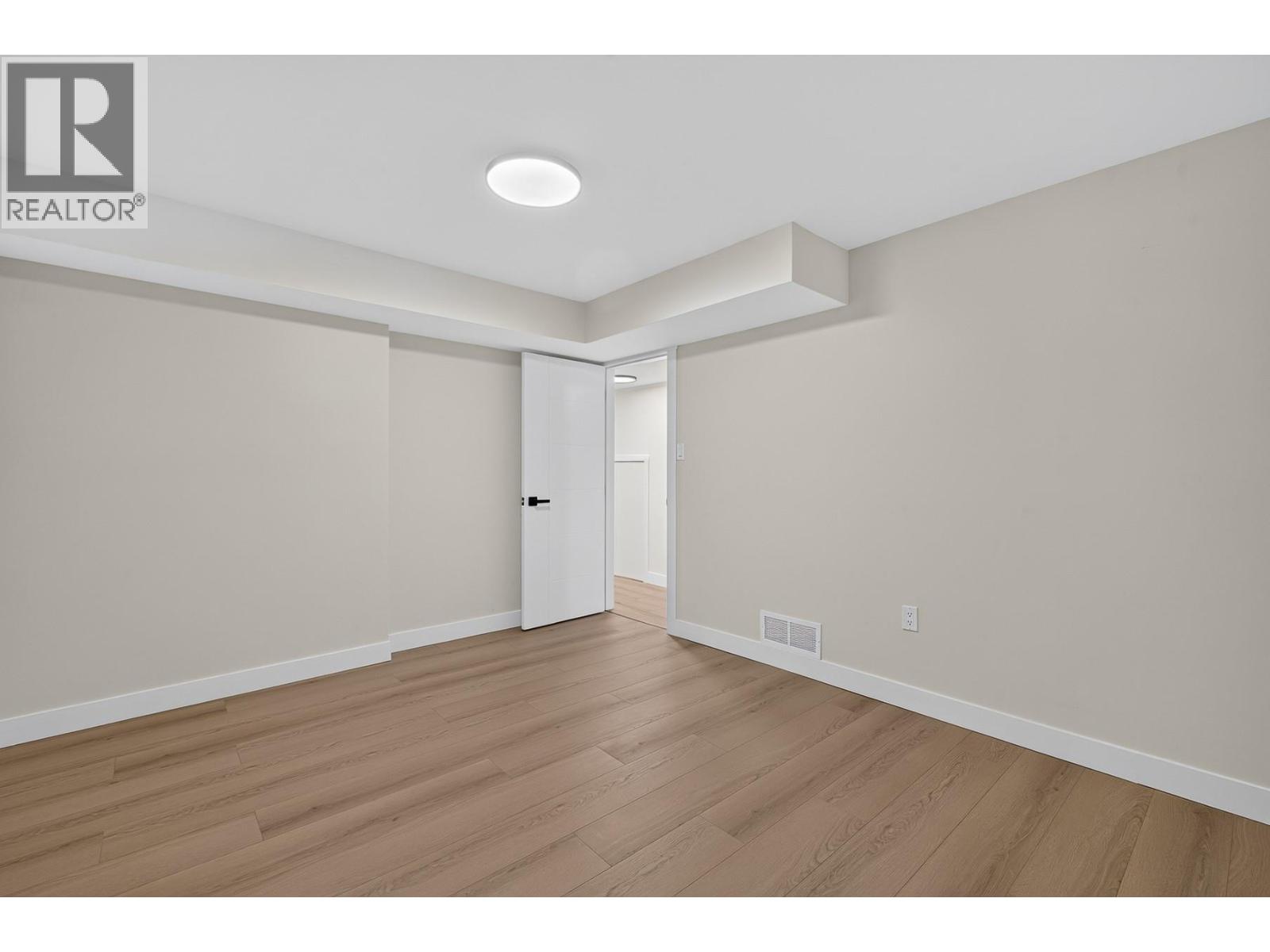 10551 Sherman Drive, Lake Country - Image 1