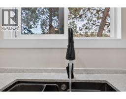 10551 Sherman Drive, Lake Country, BC V4V1W2 Photo 25