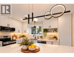 10551 Sherman Drive, Lake Country, BC V4V1W2 Photo 61