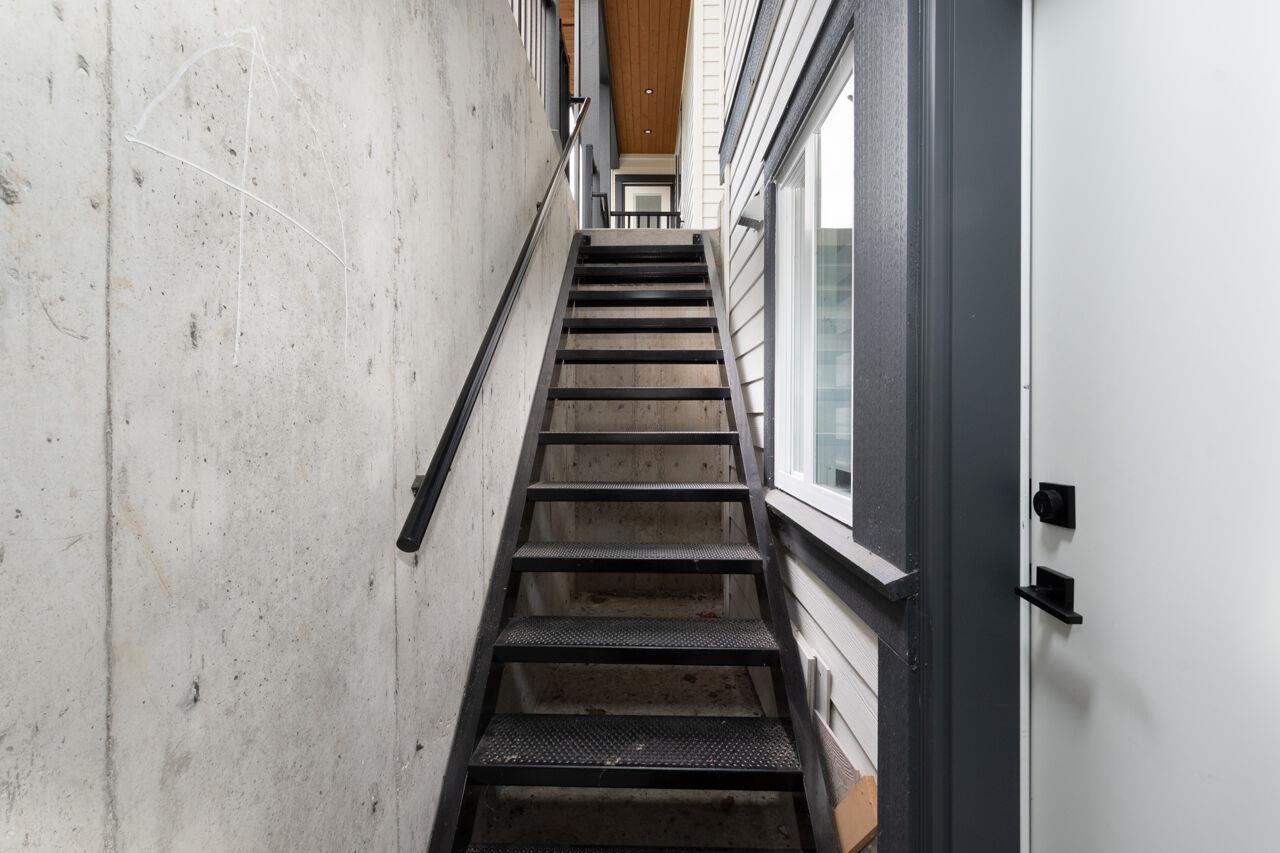 Lower Suite 7137 204A STREET, Langley - Image 1
