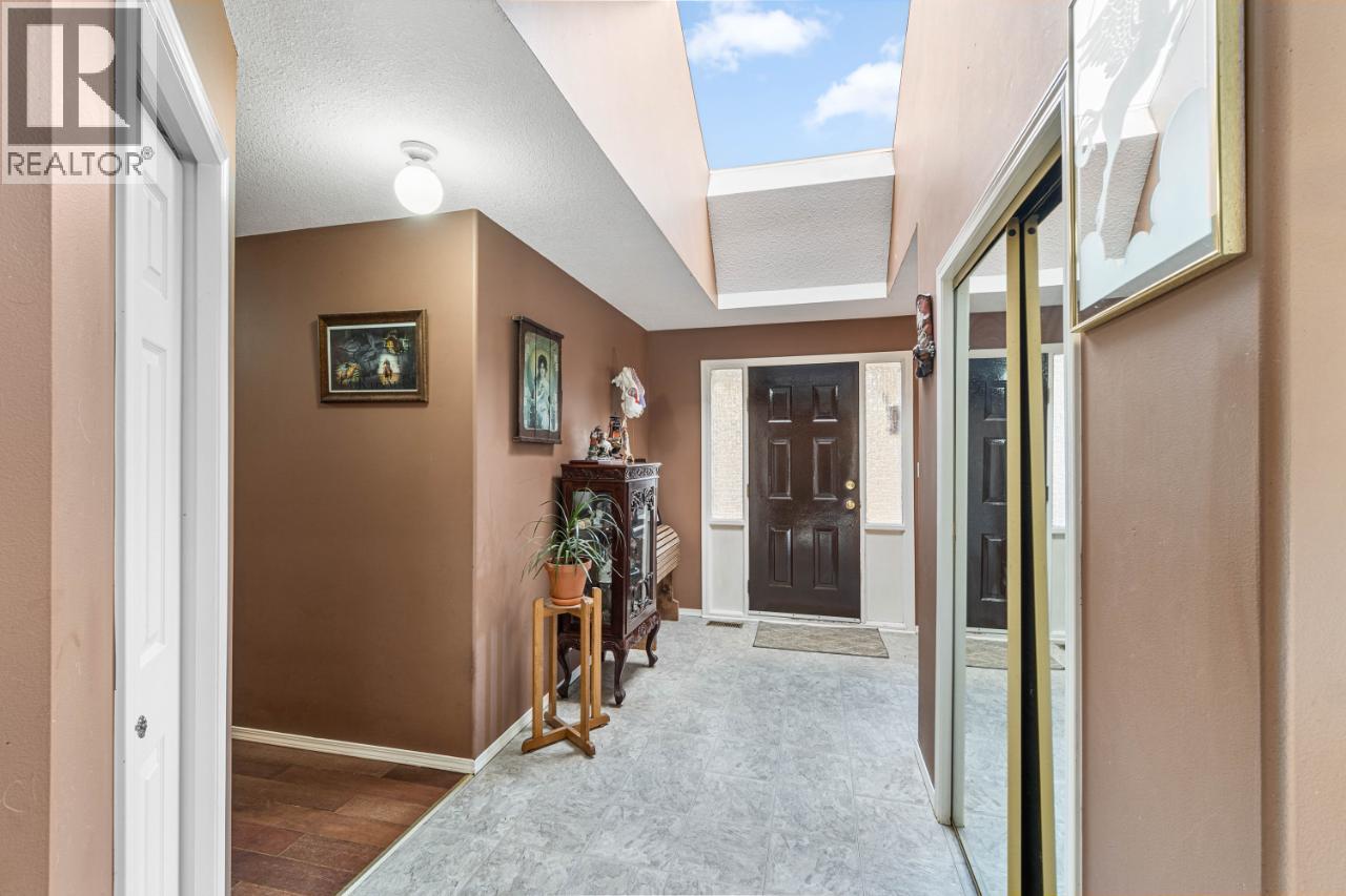  1740 MACAULAY Road, Merritt