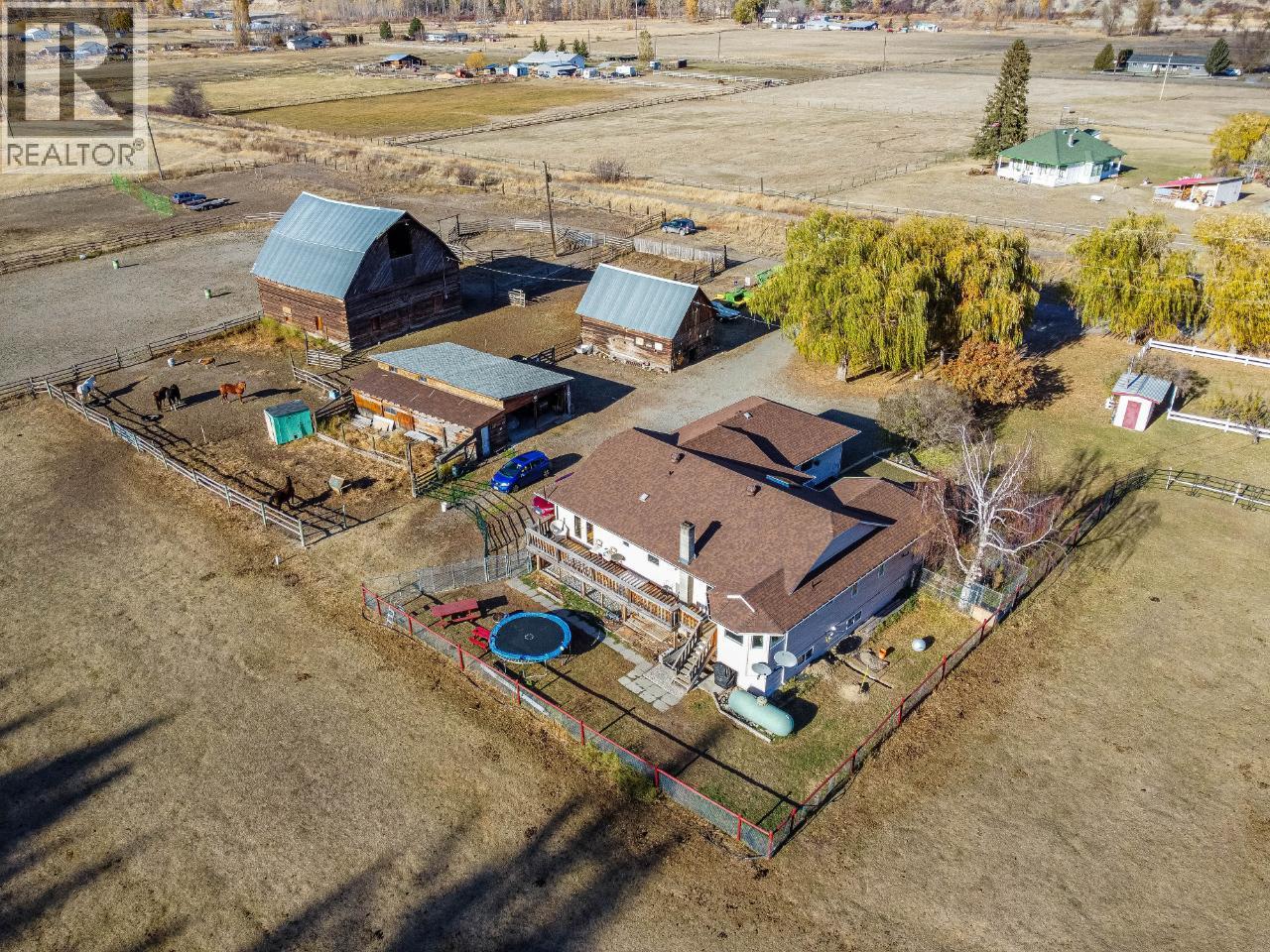  1740 MACAULAY Road, Merritt
