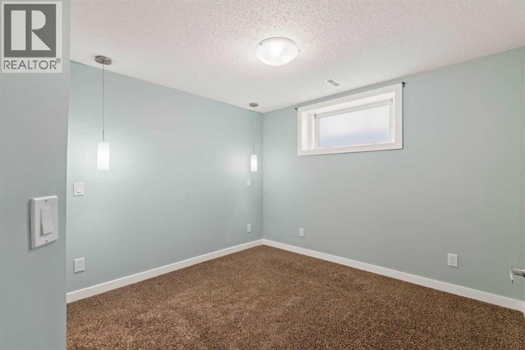 625 Morningside Park SW - 32