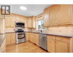 3pc Bathroom - 164 Strathaven Circle Sw, Calgary, AB T3H2N5 Photo 6