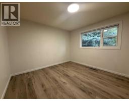 830 9 Street N, Lethbridge, AB T1H1Z5 Photo 11
