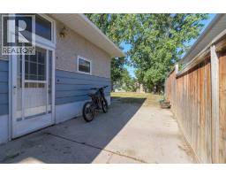 830 9 Street N, Lethbridge, AB T1H1Z5 Photo 26