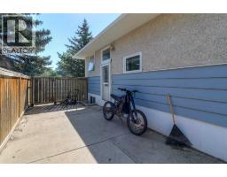 830 9 Street N, Lethbridge, AB T1H1Z5 Photo 27