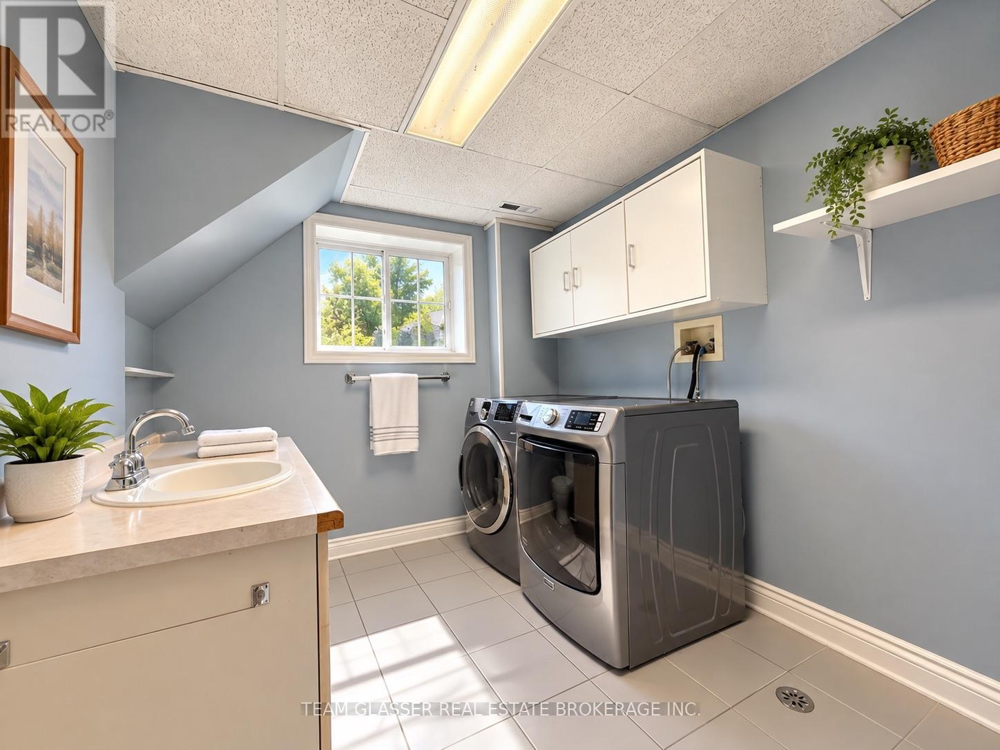 676 Emery Street East — photo 20
