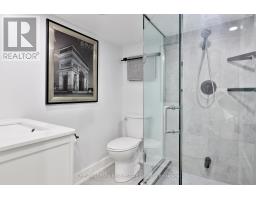 Rear - 95 Parkside Drive, Toronto, ON M6R2Y8 Photo 15