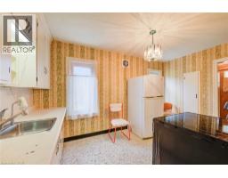 11 Crestwood Avenue, Kitchener, ON N2H4K6 Photo 11