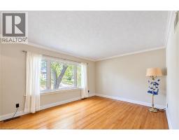 Kitchen - 11 Crestwood Avenue, Kitchener, ON N2H4K6 Photo 6