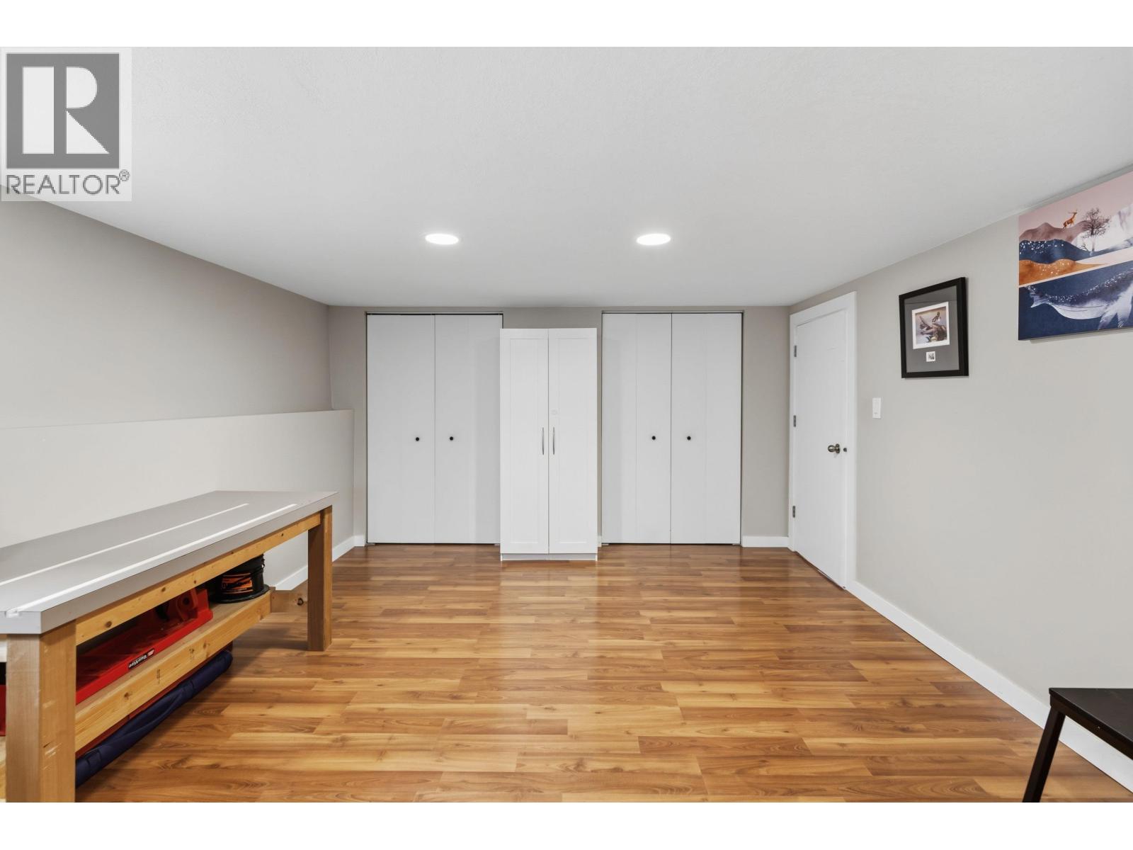 905 HARPER STREET - 16