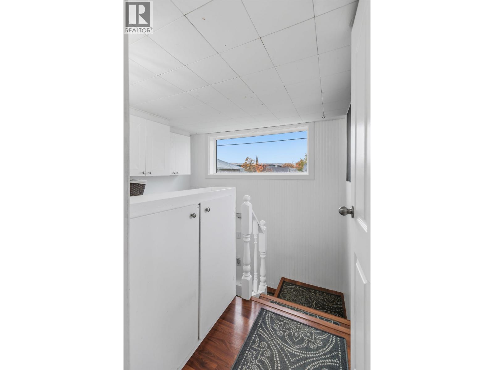905 HARPER STREET - 22
