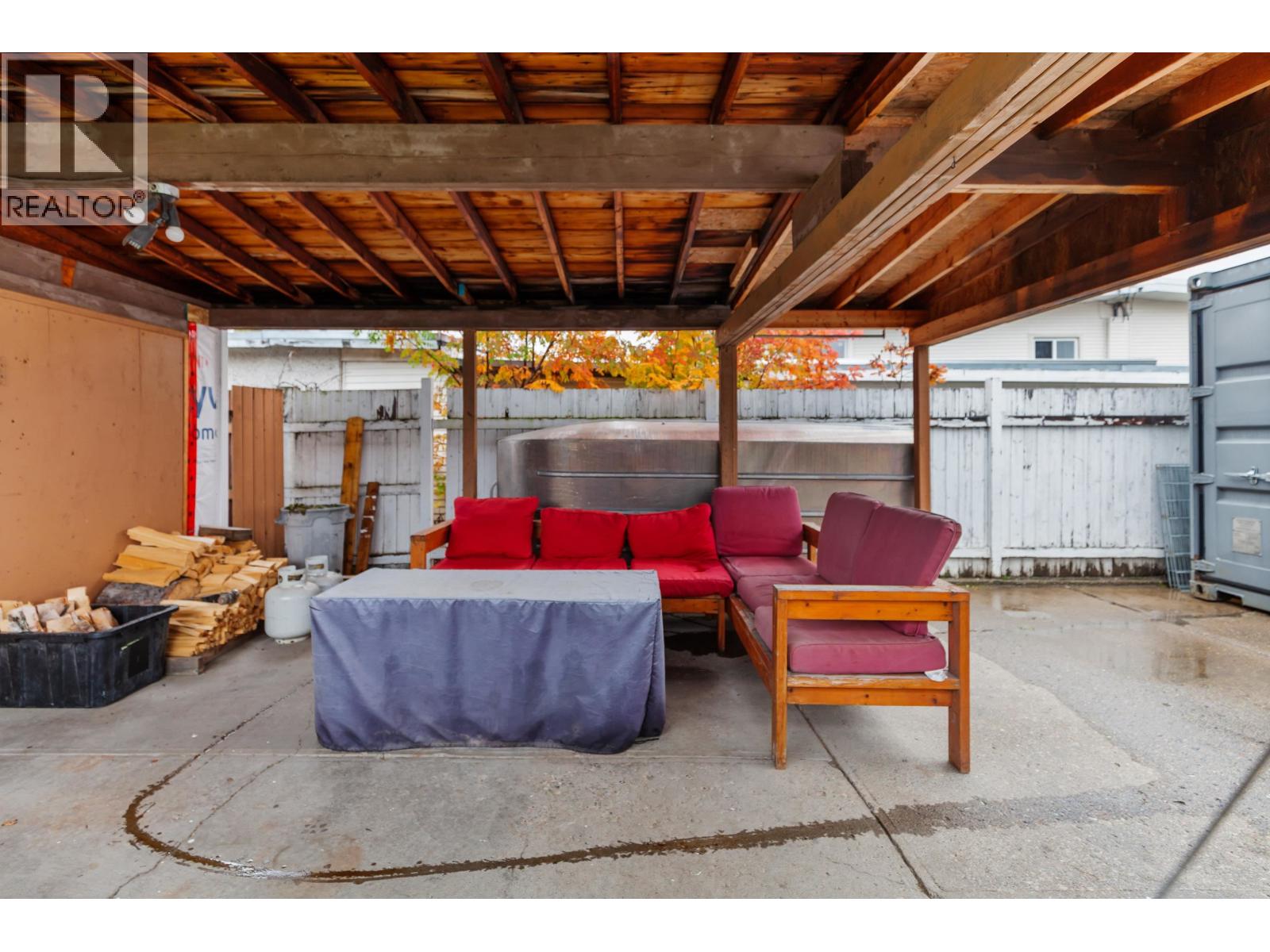 905 HARPER STREET - 29