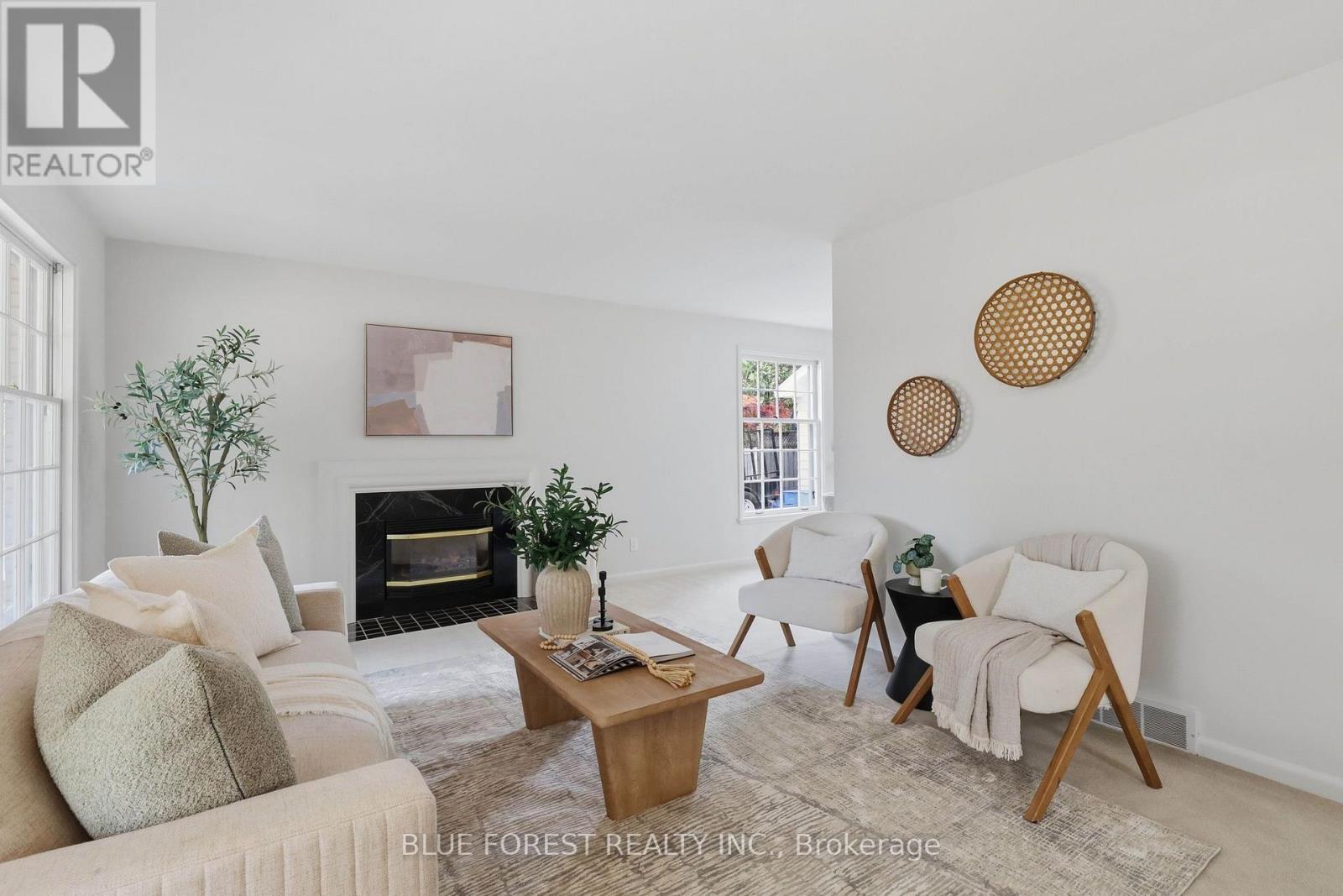 465 AVERILL CRESCENT - 11
