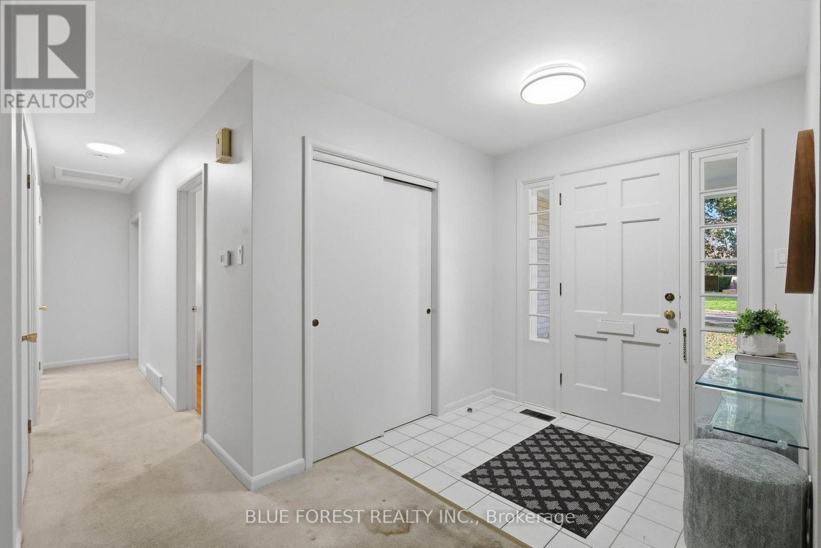465 AVERILL CRESCENT - 9